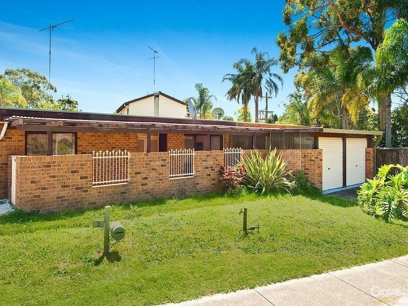 2 Langdon Road, Baulkham Hills NSW 2153