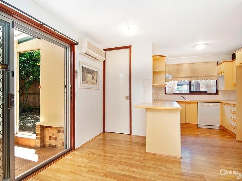 2 Langdon Road, Baulkham Hills NSW 2153