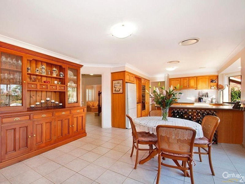 10 Finchley Place, Glenhaven NSW 2156