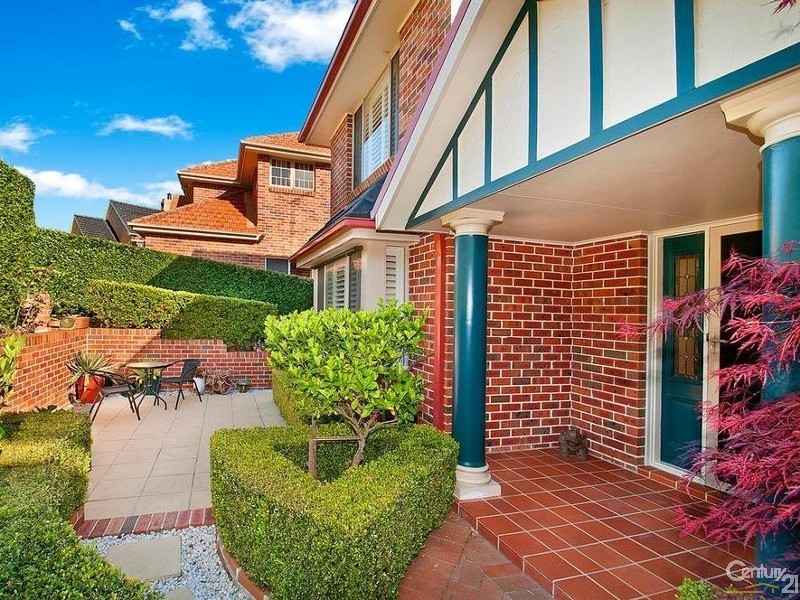 10 Finchley Place, Glenhaven NSW 2156