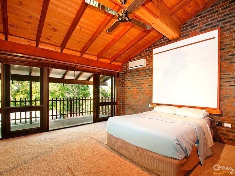 50 Greenbank Dr, Glenhaven NSW 2156