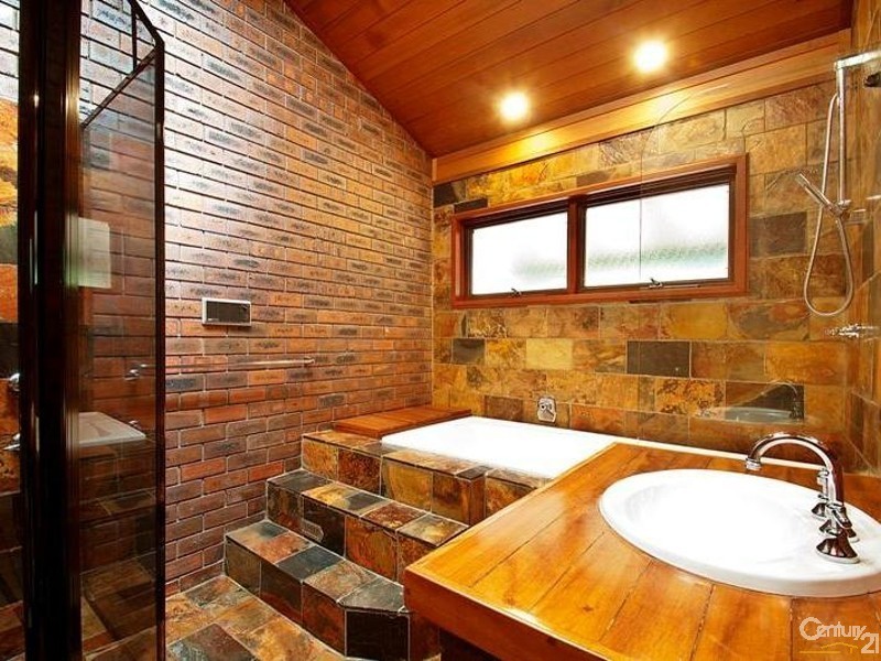 50 Greenbank Dr, Glenhaven NSW 2156