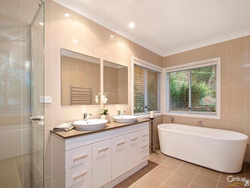 8 Ferncliffe Road, Glenhaven NSW 2156