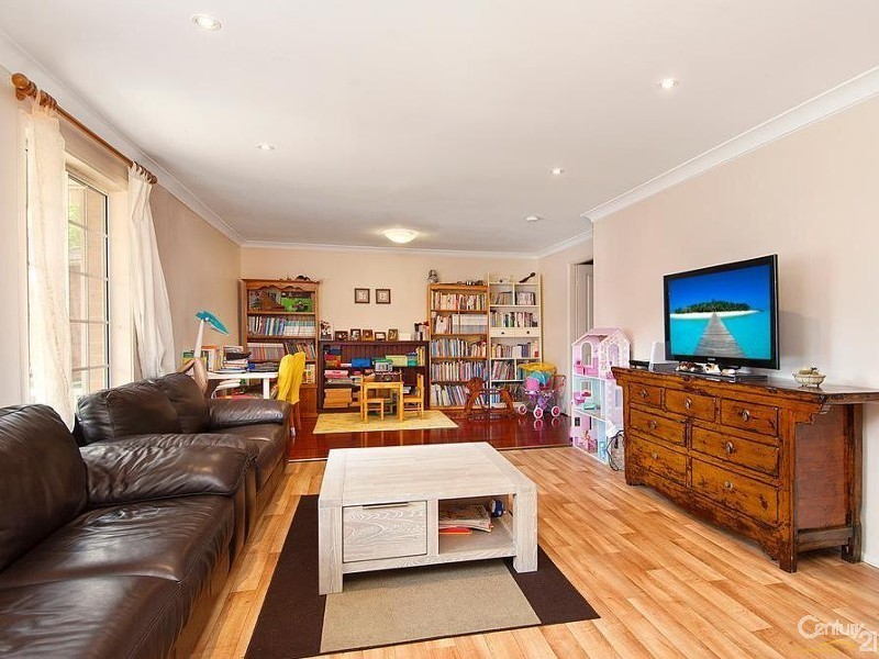 16 Walsh Avenue, Castle Hill NSW 2154