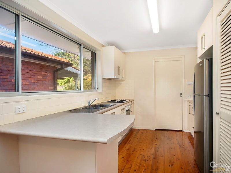 105 Coronation Rd, Baulkham Hills NSW 2153