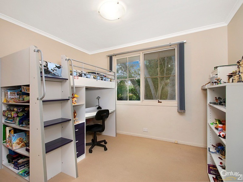 105 Coronation Rd, Baulkham Hills NSW 2153