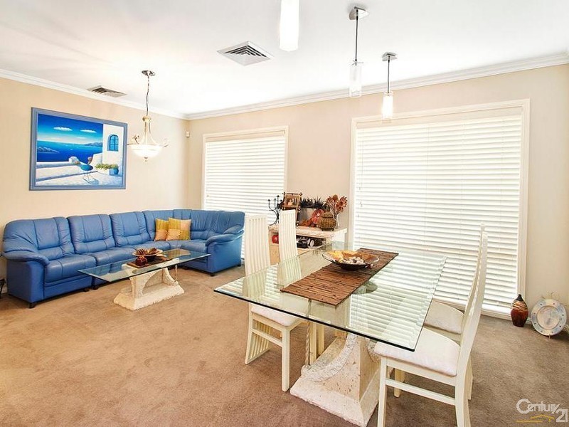 4 Totness Court, Castle Hill NSW 2154