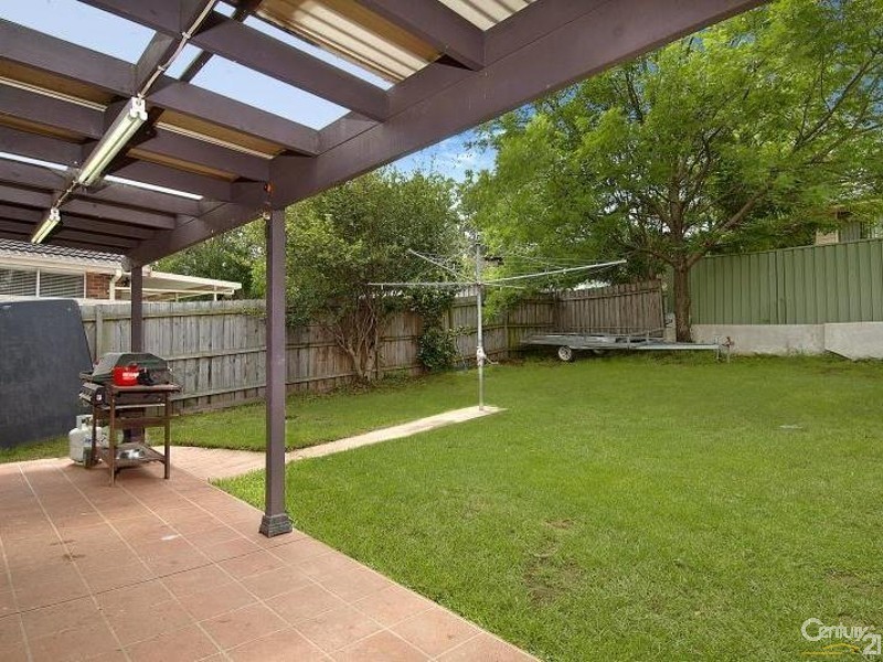 208 Madagascar Drive, Kings Park NSW 2148