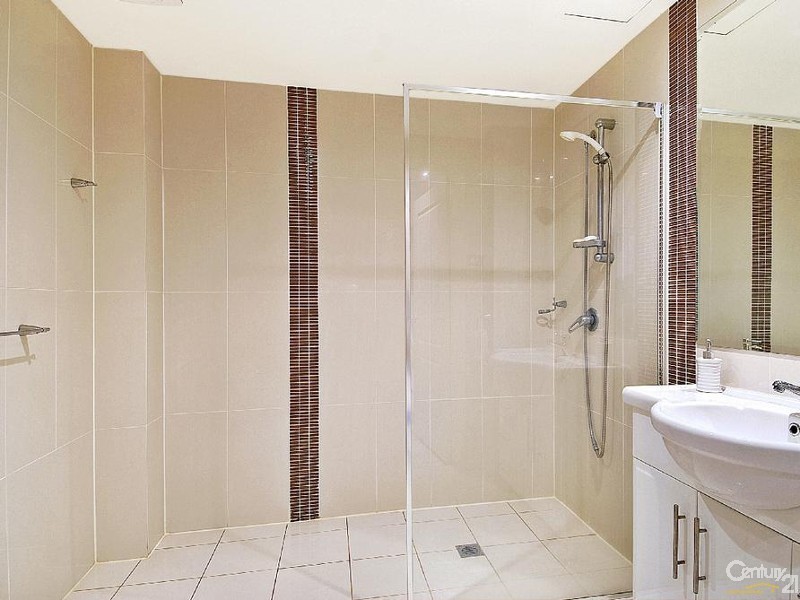 97/2-4  Purser Ave, Castle Hill NSW 2154