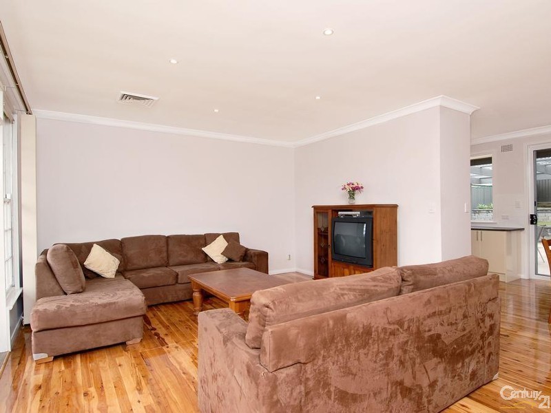 26 Olola Ave, Castle Hill NSW 2154