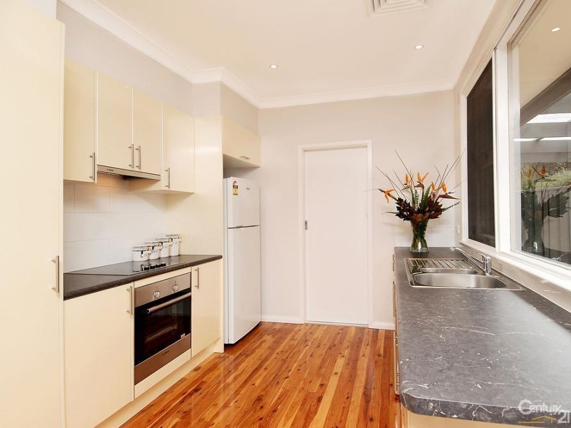 26 Olola Ave, Castle Hill NSW 2154