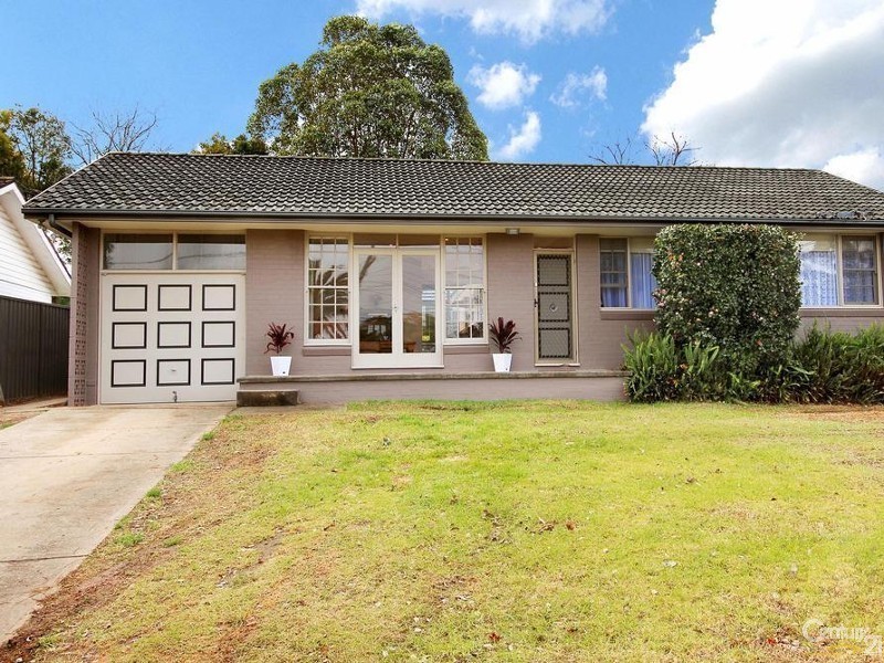 26 Olola Ave, Castle Hill NSW 2154