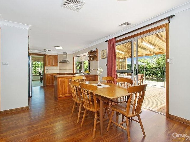 2 Settlers Close, Castle Hill NSW 2154