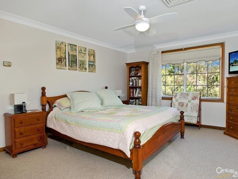 2 Settlers Close, Castle Hill NSW 2154