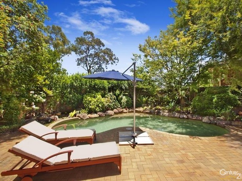 2 Settlers Close, Castle Hill NSW 2154