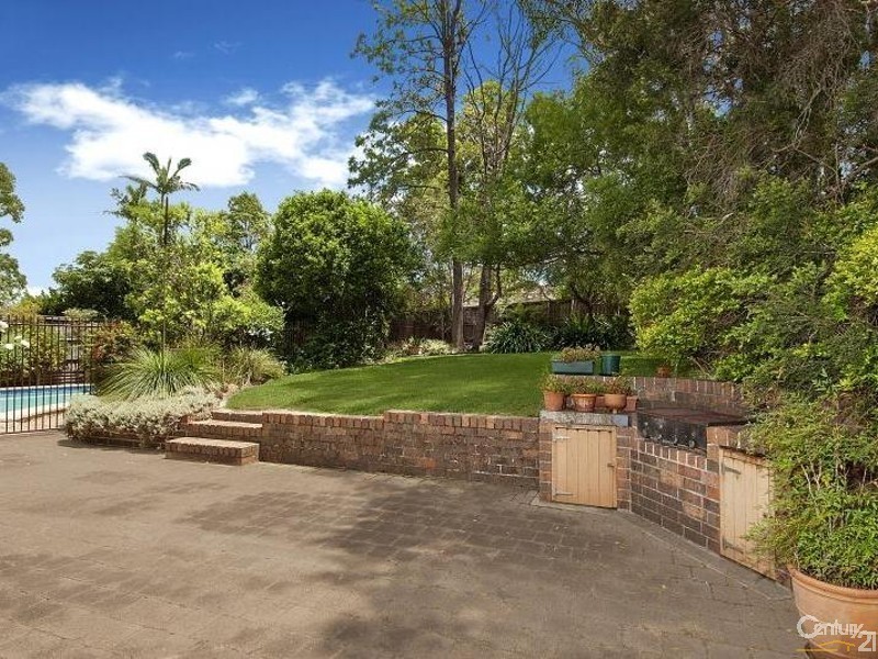 37 Dawes Avenue, Castle Hill NSW 2154