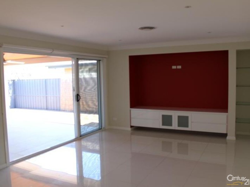 7 Sunnybrae St, Kellyville Ridge NSW 2155