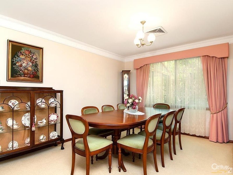 4 Roma Court, West Pennant Hills NSW 2125