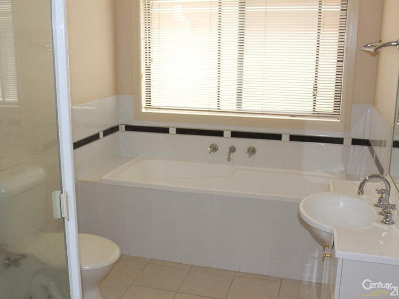 56 Meurants Lane, Glenwood NSW 2768