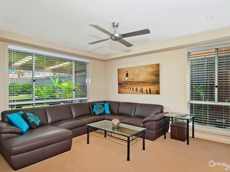 73 Craigmore Drive, Kellyville NSW 2155