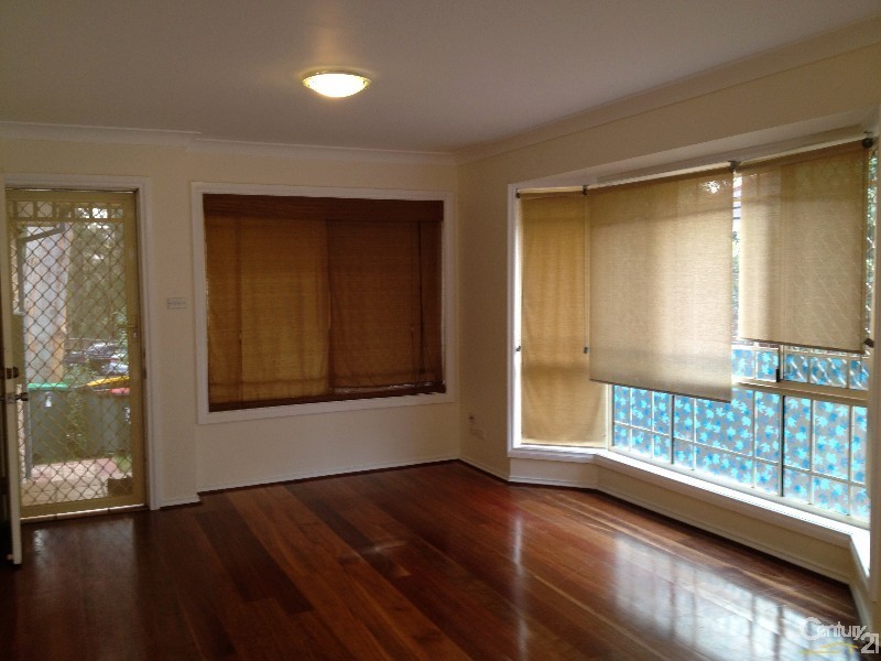 2/44 Bowen Cl, Cherrybrook NSW 2126