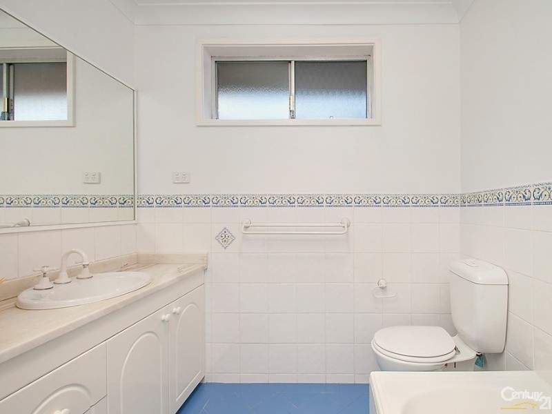 22 Nottingham St, Northmead NSW 2152