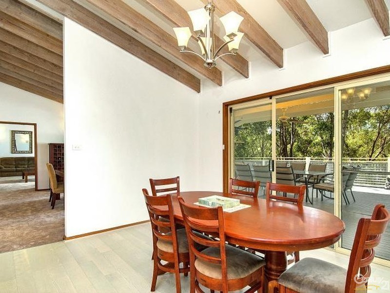 102  Glenhaven Road, Glenhaven NSW 2156