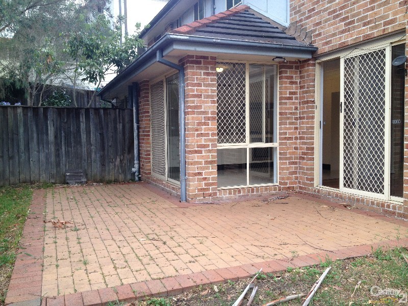 2/44 Bowen Cl, Cherrybrook NSW 2126