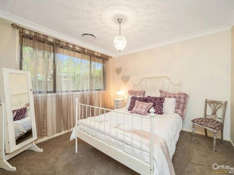 27 Hyde Avenue, Glenhaven NSW 2156