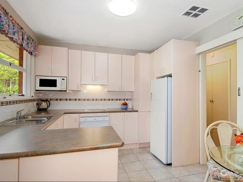 2 Wyndham Place, Baulkham Hills NSW 2153