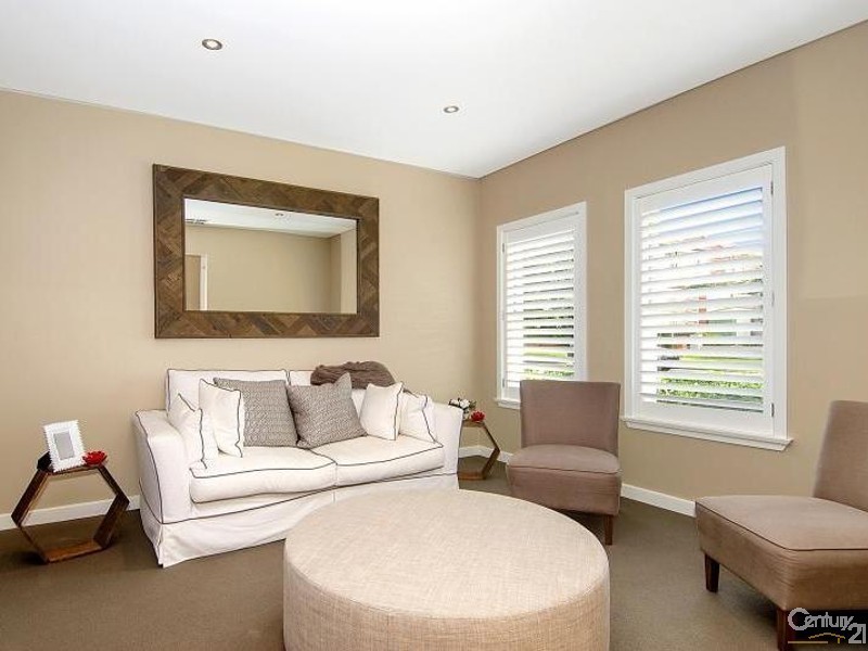 17 Woodside Avenue, Kellyville NSW 2155