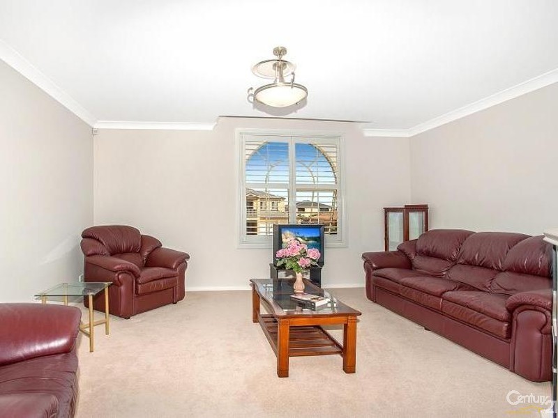 45 St Pauls Avenue, Castle Hill NSW 2154