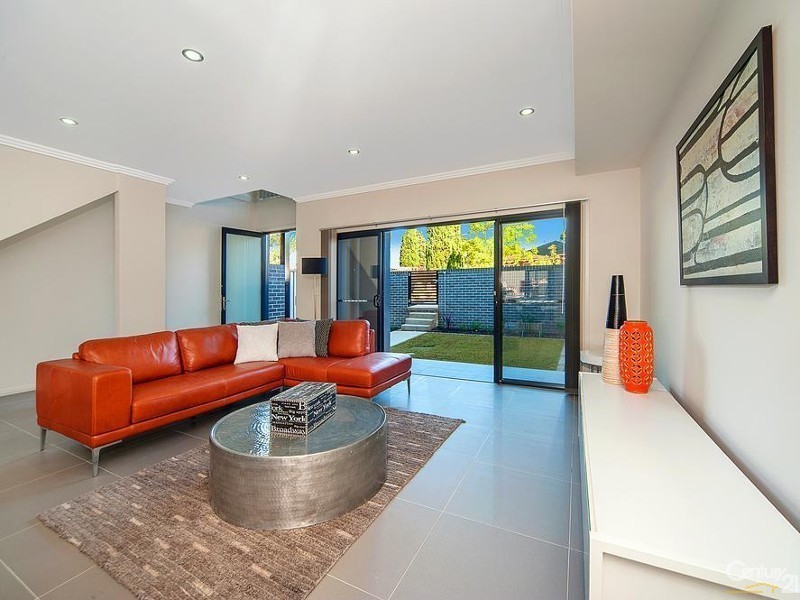 9-17 Windermere Ave, Northmead NSW 2152