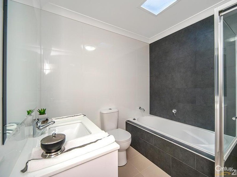 14/9-17 Windermere Ave, Northmead NSW 2152