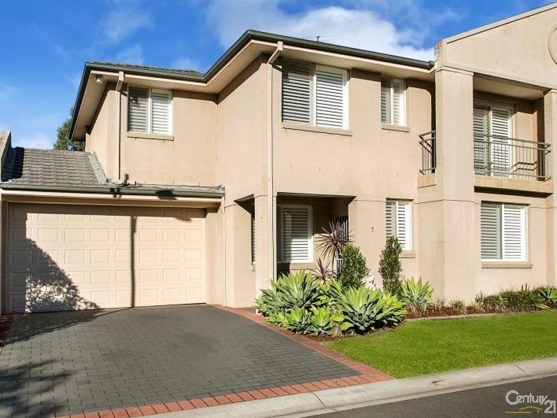 7/11 Harrington Avenue, Castle Hill NSW 2154