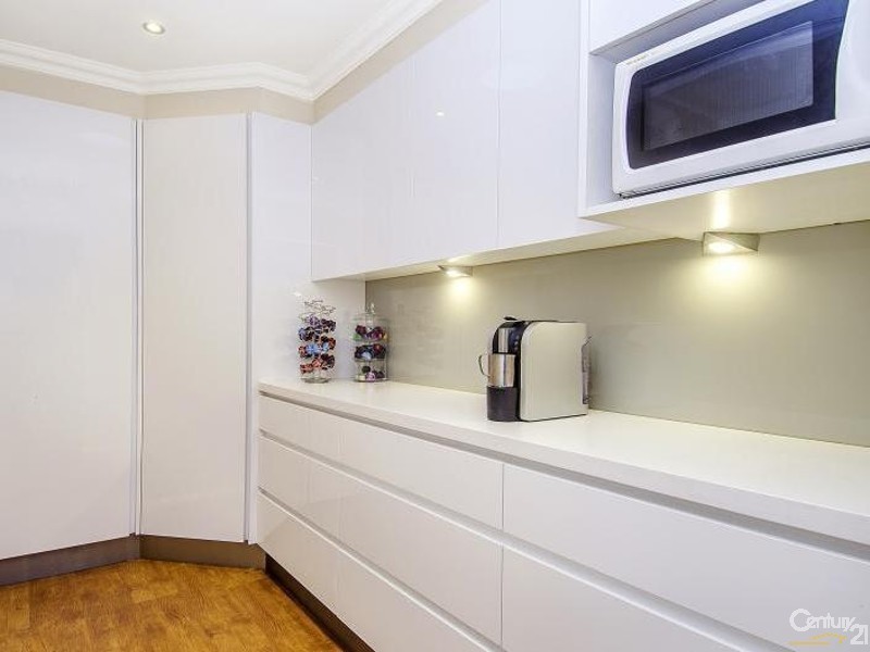 4 Crystal Place, Kellyville NSW 2155