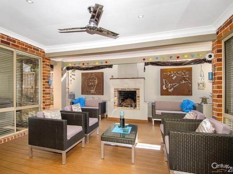 4 Crystal Place, Kellyville NSW 2155