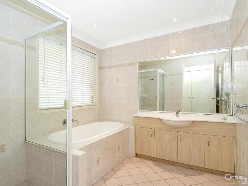 9 ST PAULS AVENUE, Castle Hill NSW 2154