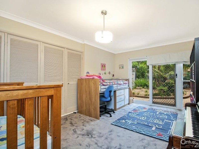 24 Purser Ave, Castle Hill NSW 2154