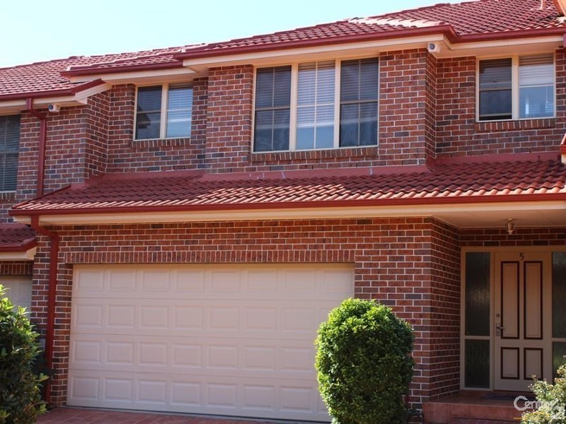 5/3-7 Warwick Pde, Castle Hill NSW 2154