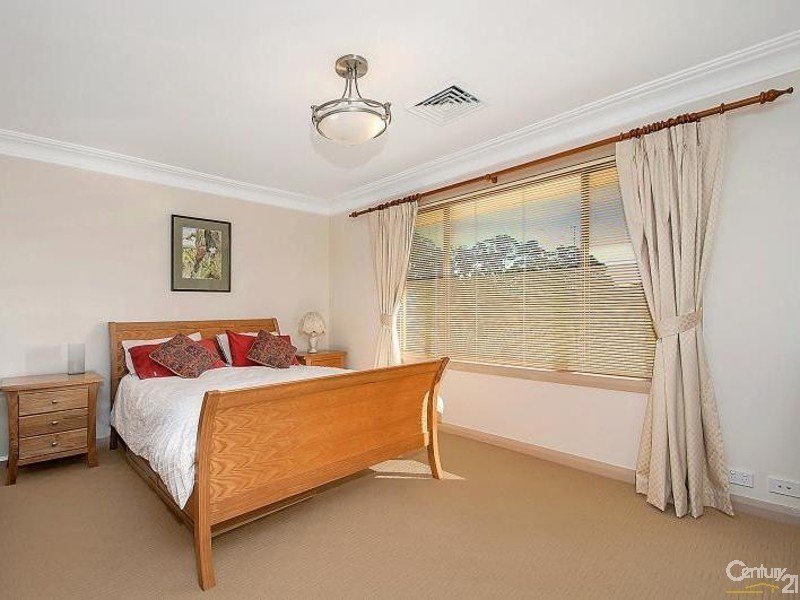 18  Government Farm Crescent, Castle Hill NSW 2154