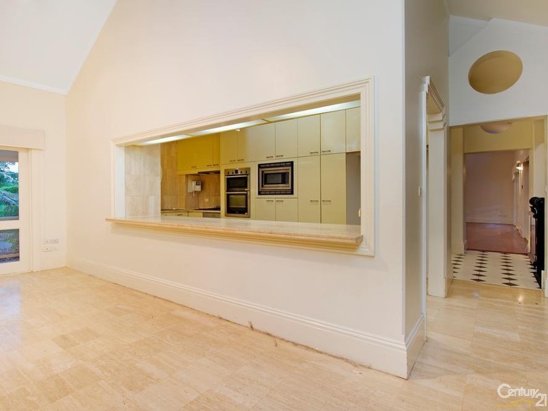 16 Castlewood Drive, Castle Hill NSW 2154