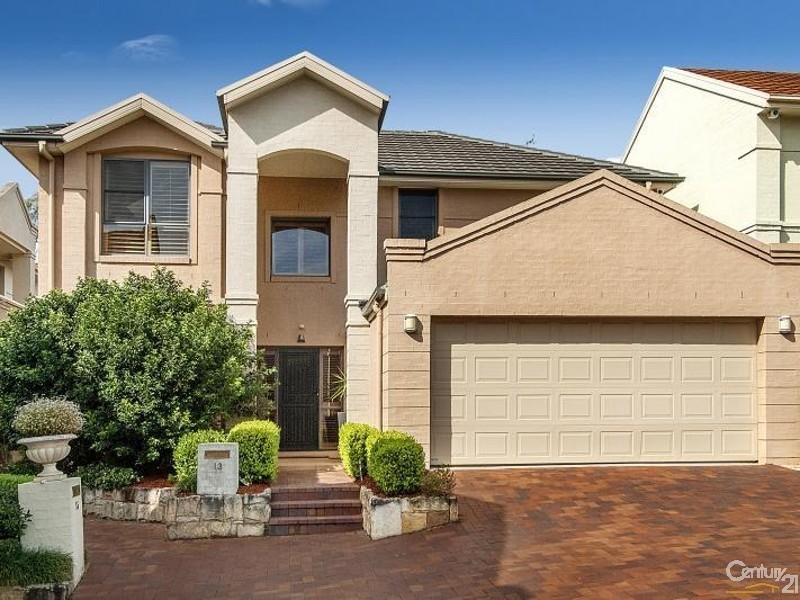 13 Government Farm Cres, Castle Hill NSW 2154