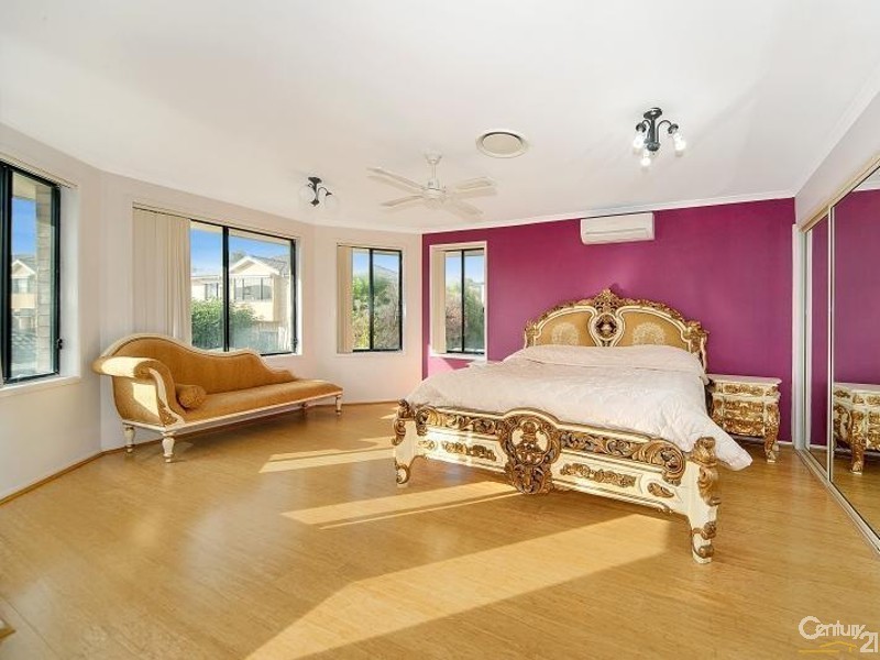 136 Cattai Creek Dr, Kellyville NSW 2155