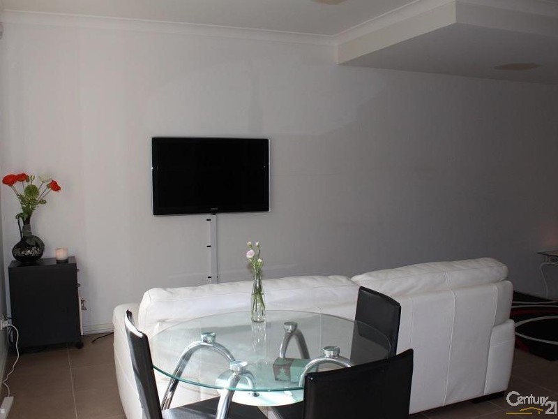 6/2C Edward St, Baulkham Hills NSW 2153