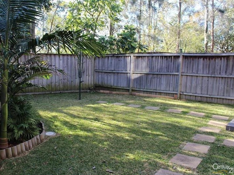 25 JACQUI CIRC, Bella Vista NSW 2153