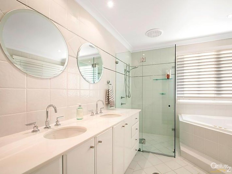 27 Sylvan Grove, Glenhaven NSW 2156