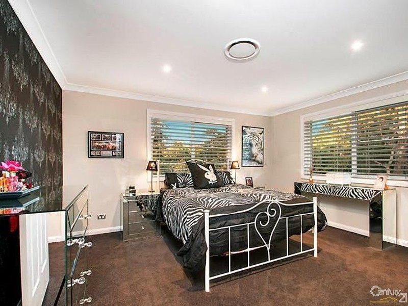 27 Sylvan Grove, Glenhaven NSW 2156