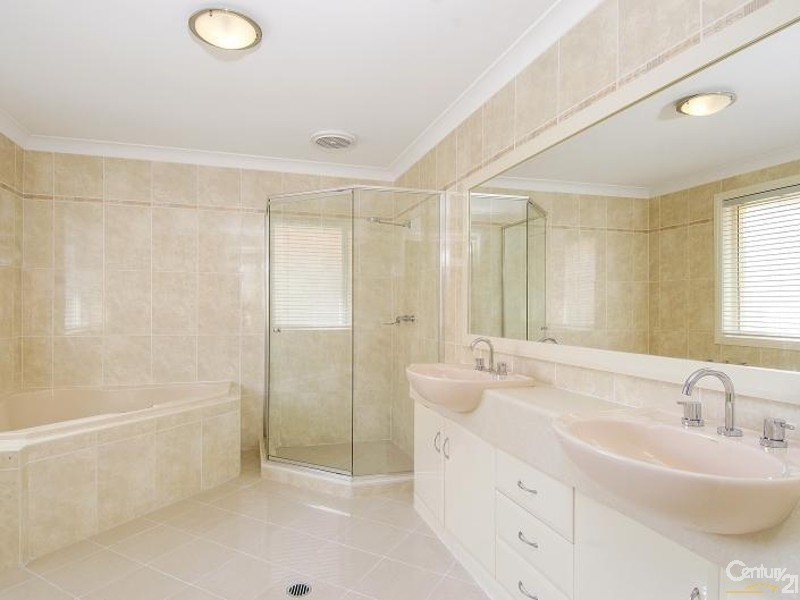 5 Peppertree Place, Castle Hill NSW 2154