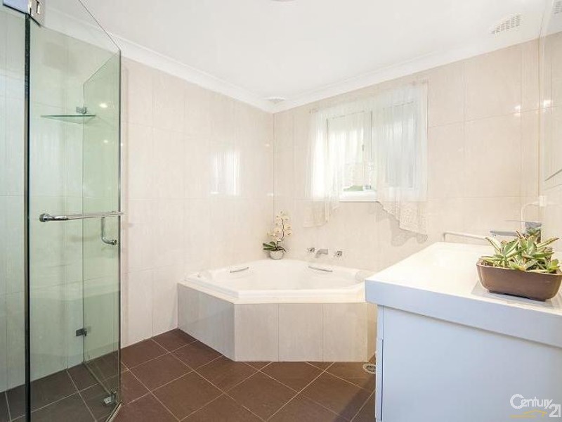 10 Gossell Grove, Carlingford NSW 2118